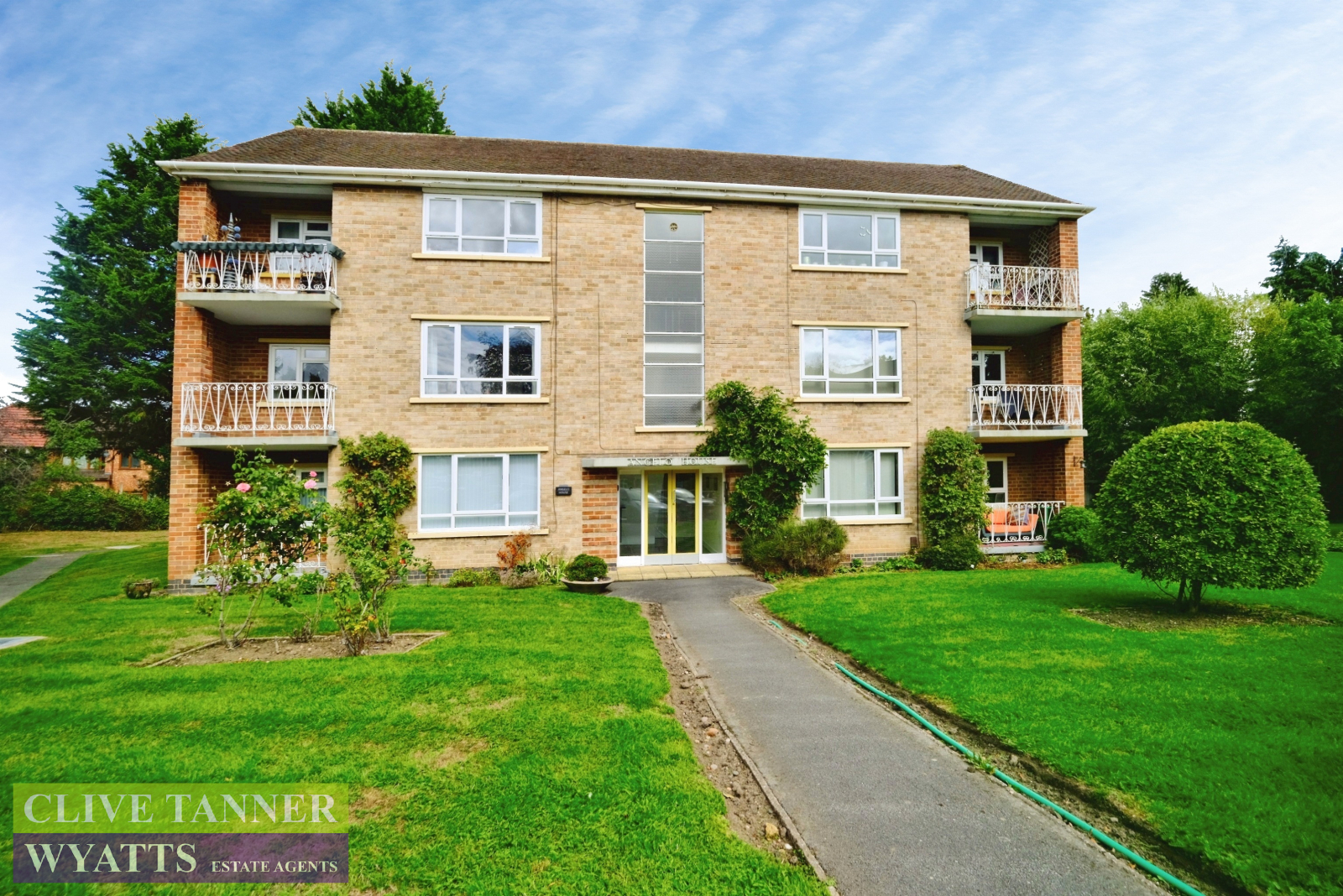 0 3, Angelo House, Charlecott Close, Birmingham. B13 0DE